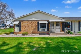 647 Blue Ash Drive Se, City Of Kentwood, MI 49548