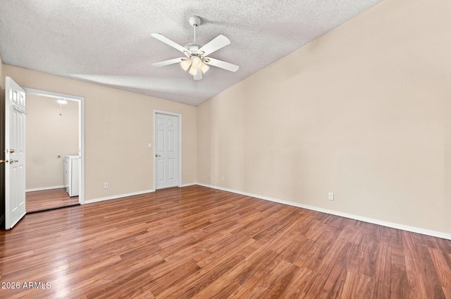2059 E BROWN Road 16, Mesa, AZ 85213