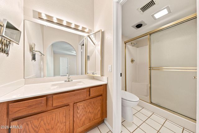2059 E BROWN Road 16, Mesa, AZ 85213