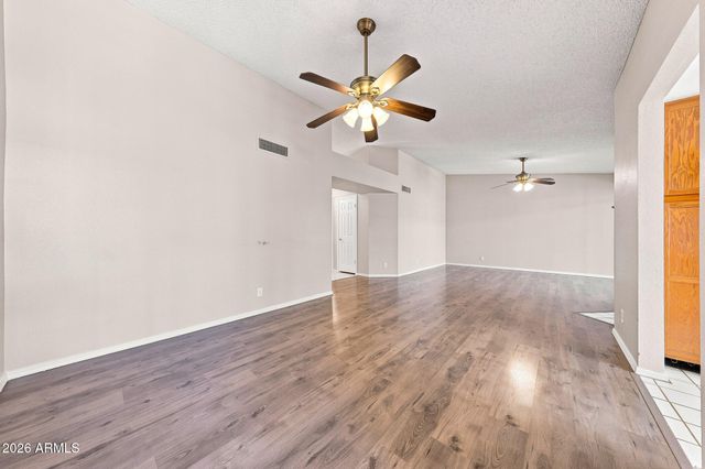 2059 E BROWN Road 16, Mesa, AZ 85213