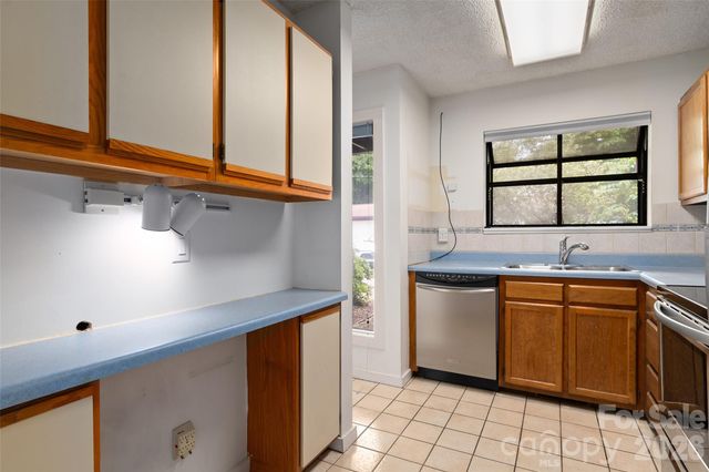 36 Meadows Lane, Maggie Valley, NC 28751