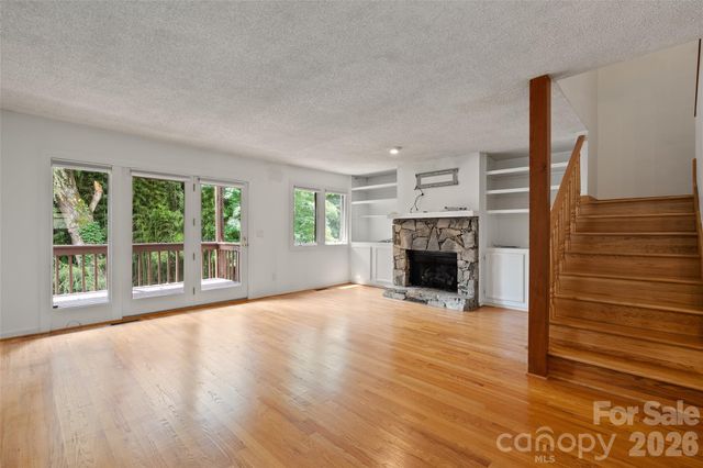 36 Meadows Lane, Maggie Valley, NC 28751