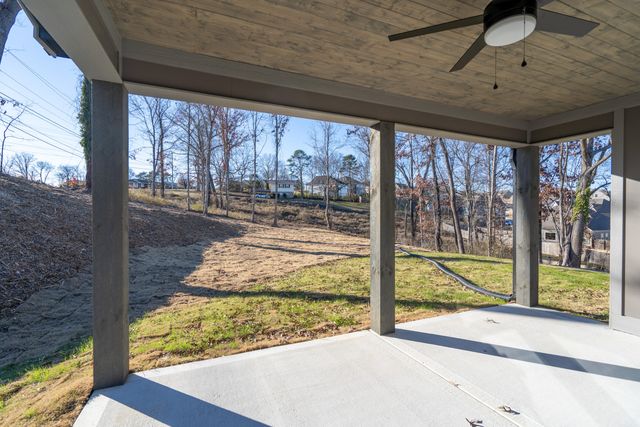 294 Running Oak Drive, Ringgold, GA 30736