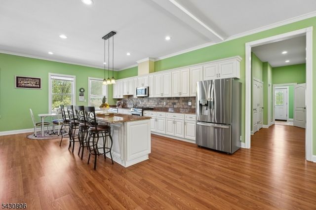 47 Asbury Rd, Independence Twp., NJ 07840