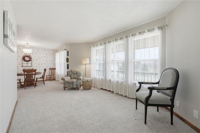 29001 219th Street, Easton, KS 66020