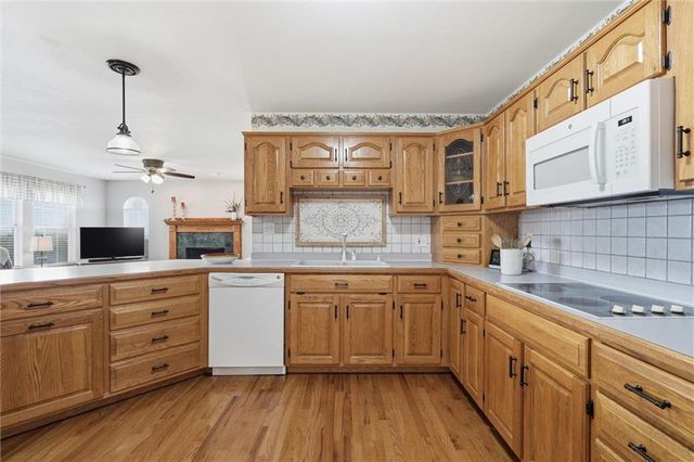 29001 219th Street, Easton, KS 66020