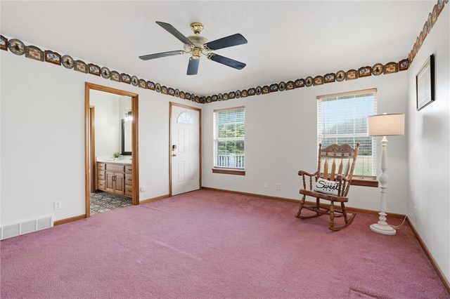 29001 219th Street, Easton, KS 66020
