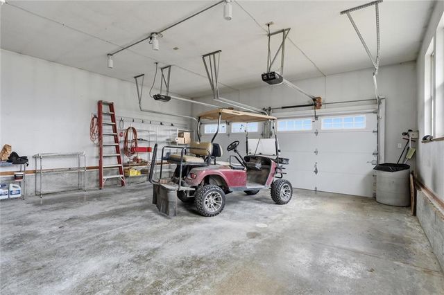 29001 219th Street, Easton, KS 66020