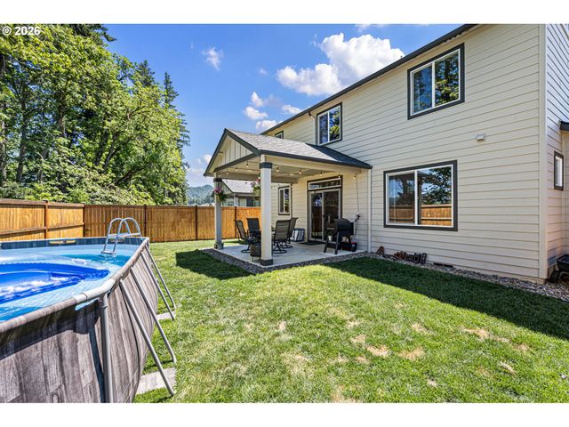 4994 CEDAR VIEW Dr, Springfield, OR 97478