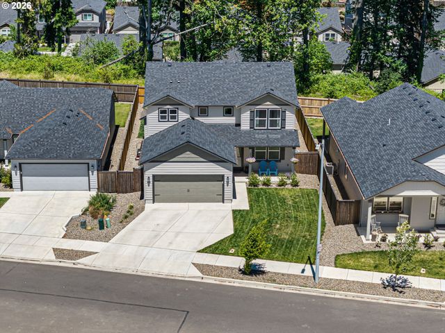 4994 CEDAR VIEW Dr, Springfield, OR 97478