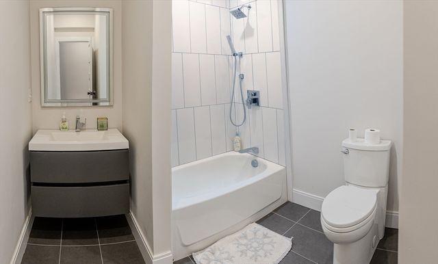 1-7 Wilcutt 5, Boston, MA 02121