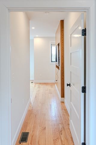 1-7 Wilcutt 5, Boston, MA 02121