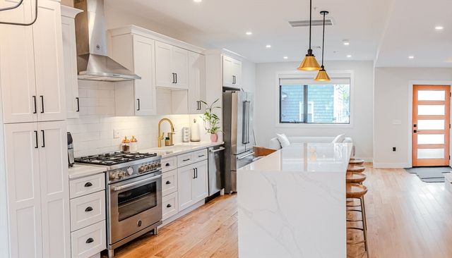 1-7 Wilcutt 5, Boston, MA 02121