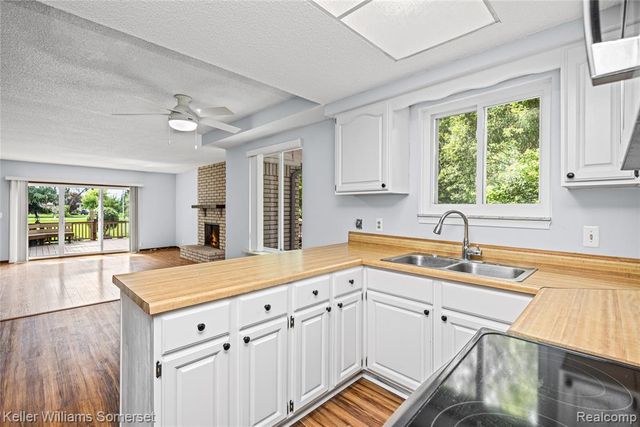 33614 Lakeview Street, New Baltimore, MI 48047