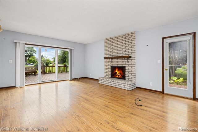 33614 Lakeview Street, New Baltimore, MI 48047
