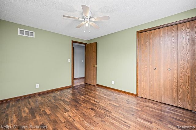 33614 Lakeview Street, New Baltimore, MI 48047