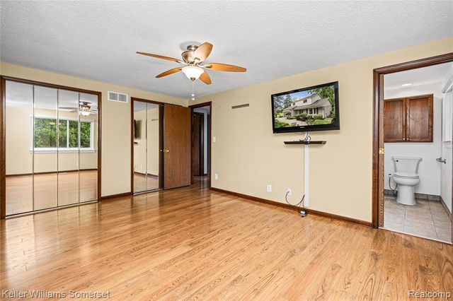 33614 Lakeview Street, New Baltimore, MI 48047