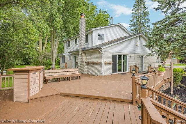 33614 Lakeview Street, New Baltimore, MI 48047