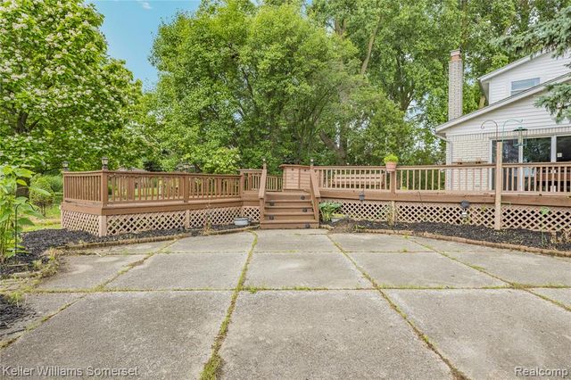 33614 Lakeview Street, New Baltimore, MI 48047