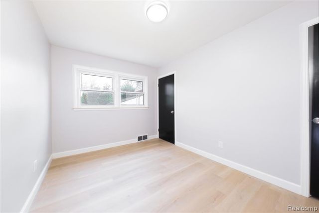 11316 Arcola Street, Livonia, MI 48150