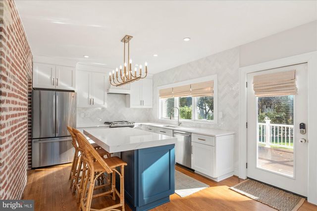 6425 33RD ST NW, Washington, DC 20015