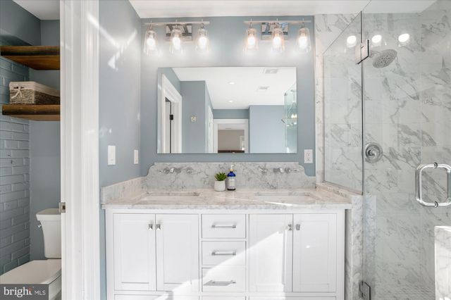 6425 33RD ST NW, Washington, DC 20015