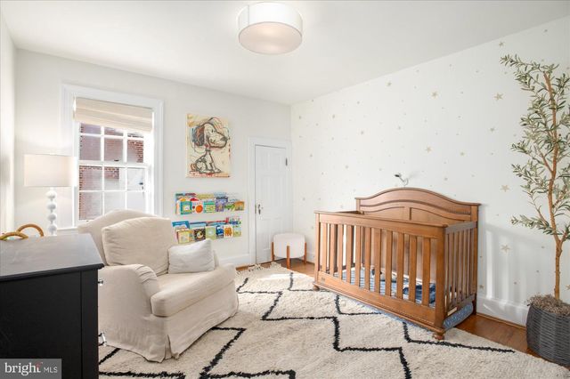 6425 33RD ST NW, Washington, DC 20015