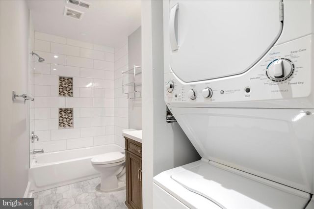 6425 33RD ST NW, Washington, DC 20015