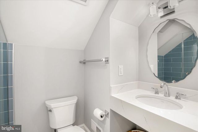 6425 33RD ST NW, Washington, DC 20015