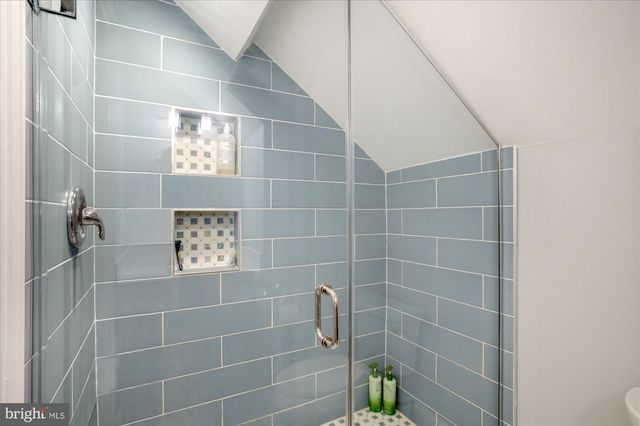 6425 33RD ST NW, Washington, DC 20015