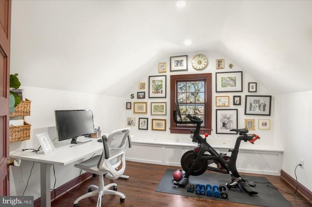 6425 33RD ST NW, Washington, DC 20015