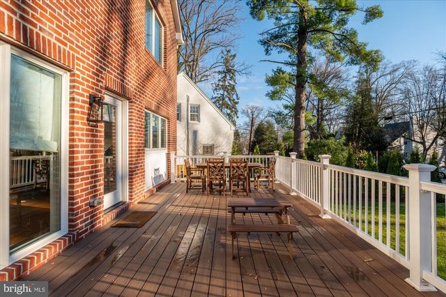 6425 33RD ST NW, Washington, DC 20015