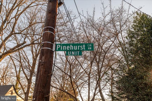 6425 33RD ST NW, Washington, DC 20015