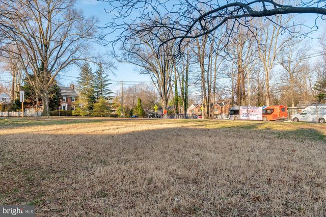 6425 33RD ST NW, Washington, DC 20015