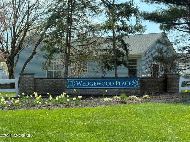 21 Shelley Road, Brick, NJ 08724