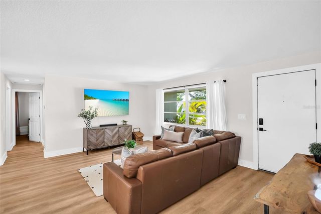 2542 WYNNEWOOD DRIVE, Clearwater, FL 33763