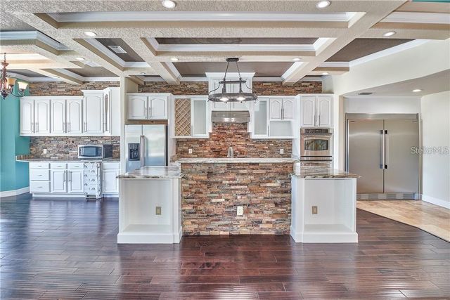 531 TREVISO DRIVE, Apollo Beach, FL 33572