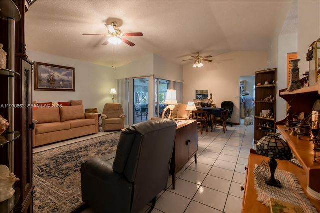 26581 SW 122nd Ct, Homestead, FL 33032