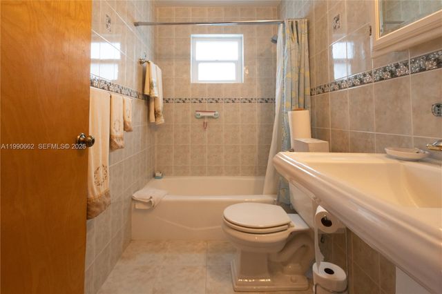 26581 SW 122nd Ct, Homestead, FL 33032