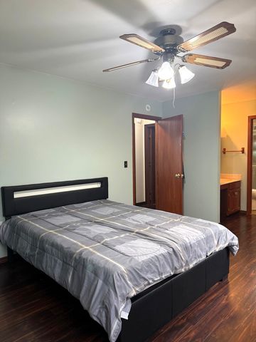 39 Dennison Drive, Glendale Heights, IL 60139