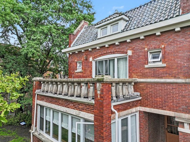 4019 W Wellington Avenue, Chicago, IL 60641