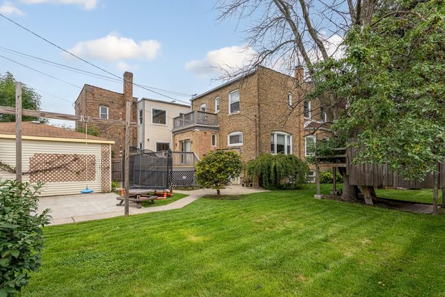 4019 W Wellington Avenue, Chicago, IL 60641