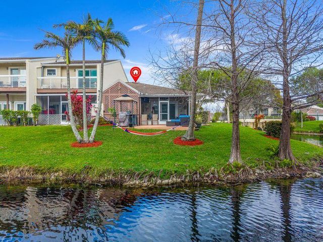 200 E Hemingway Circle, Margate, FL 33063