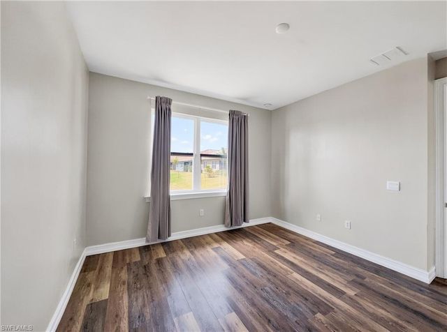 1078 Rolling Brook LN, Naples, FL 34114