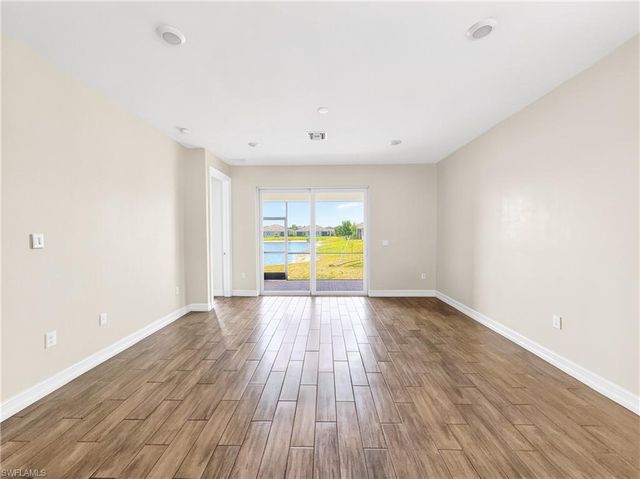 1078 Rolling Brook LN, Naples, FL 34114