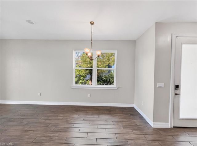 1078 Rolling Brook LN, Naples, FL 34114