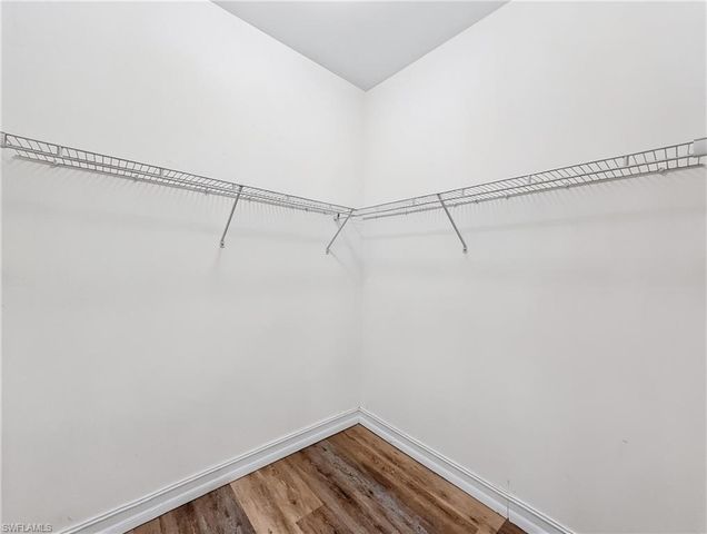 1078 Rolling Brook LN, Naples, FL 34114