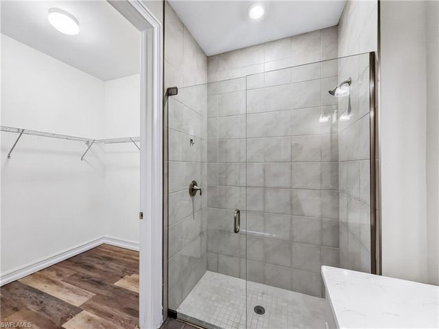 1078 Rolling Brook LN, Naples, FL 34114