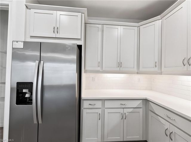 1078 Rolling Brook LN, Naples, FL 34114