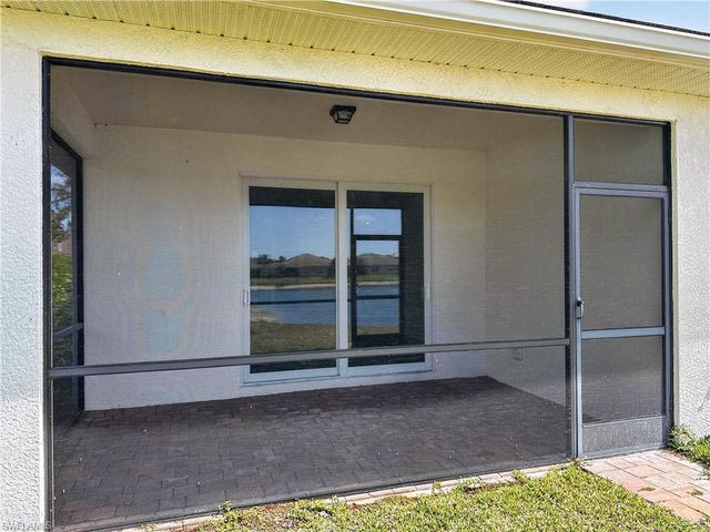 1078 Rolling Brook LN, Naples, FL 34114